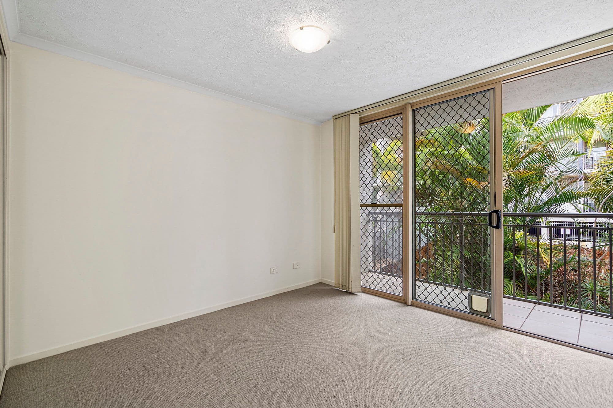 8 Mascar Street, Upper Mount Gravatt QLD 4122, Upper Mount Gravatt - Thumbnail 5