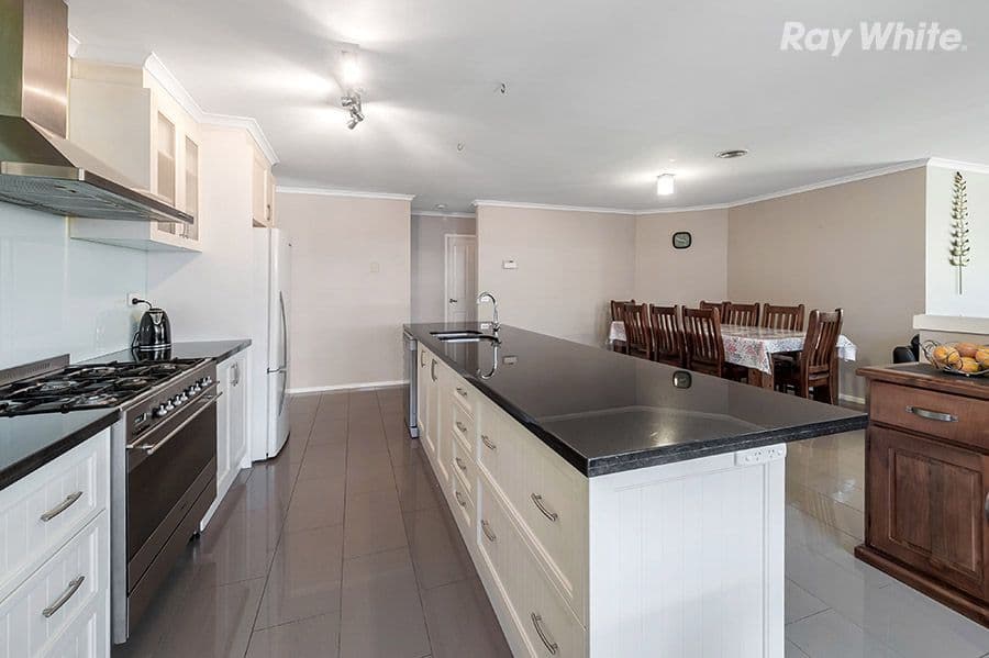 10 Kipping Rise, South Morang VIC 3752, South Morang - Thumbnail 6