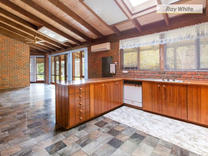 27 Hove Road, ROSEBUD VIC 3939, Rosebud - Thumbnail 5