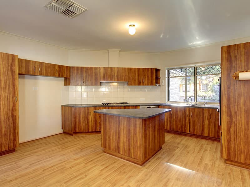 28 Valleyview Crescent, Hackham West - Thumbnail 7