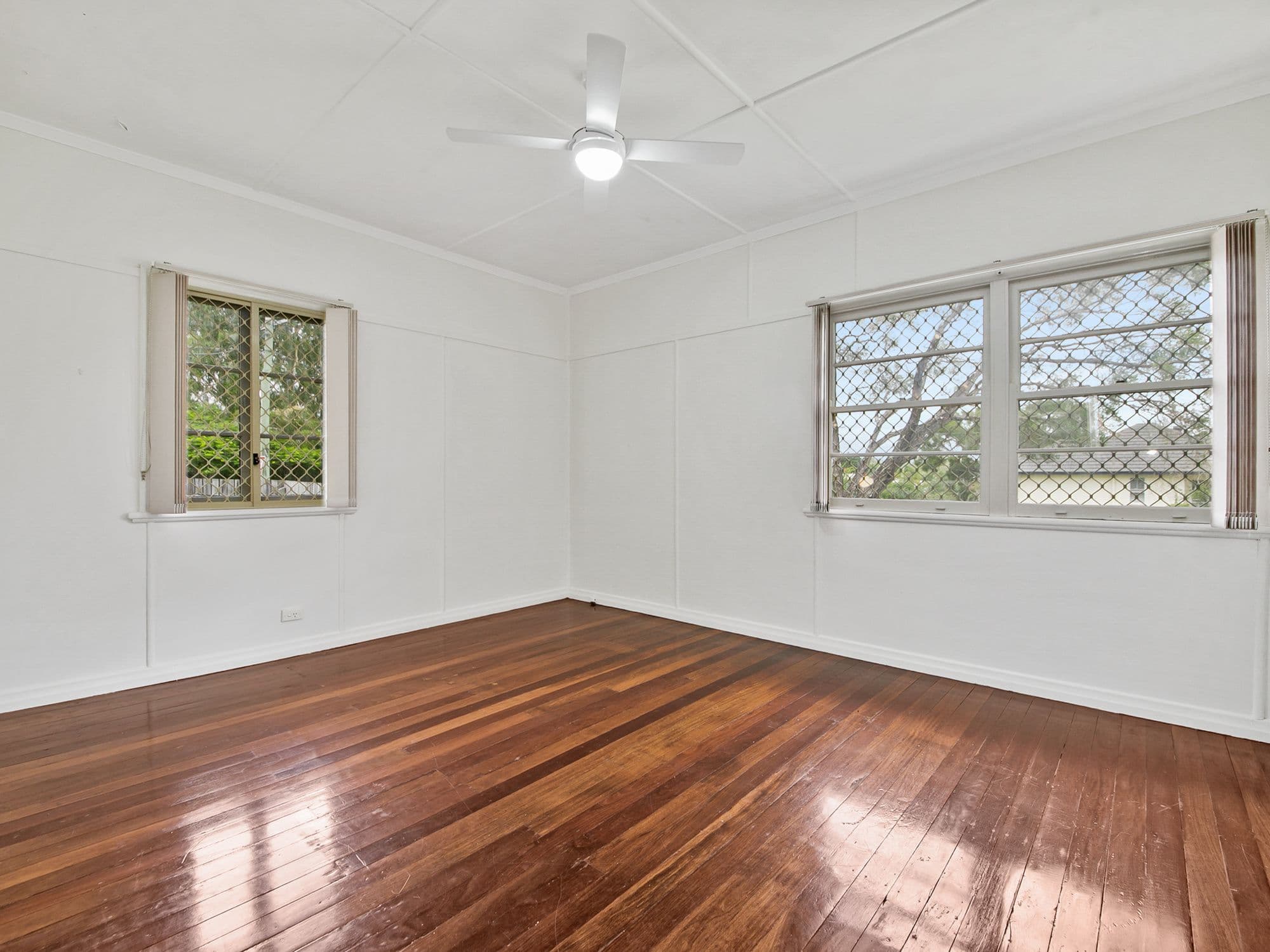 28 Cape Street, Holland Park QLD 4121, Holland Park - Thumbnail 5