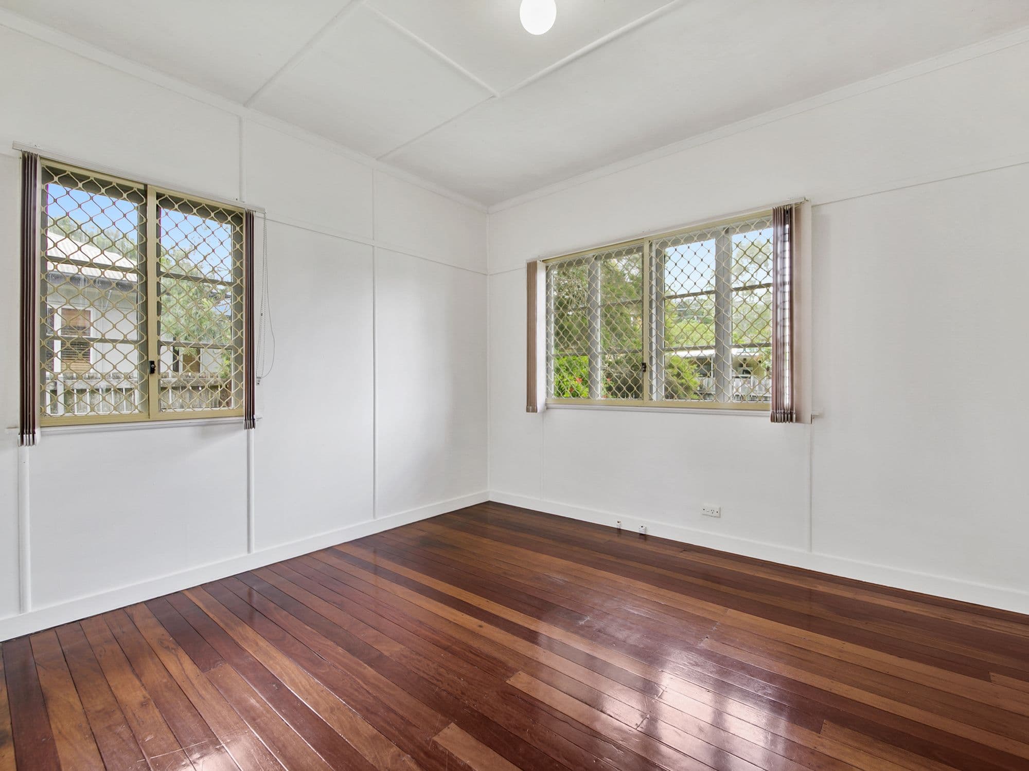28 Cape Street, Holland Park QLD 4121, Holland Park - Thumbnail 7