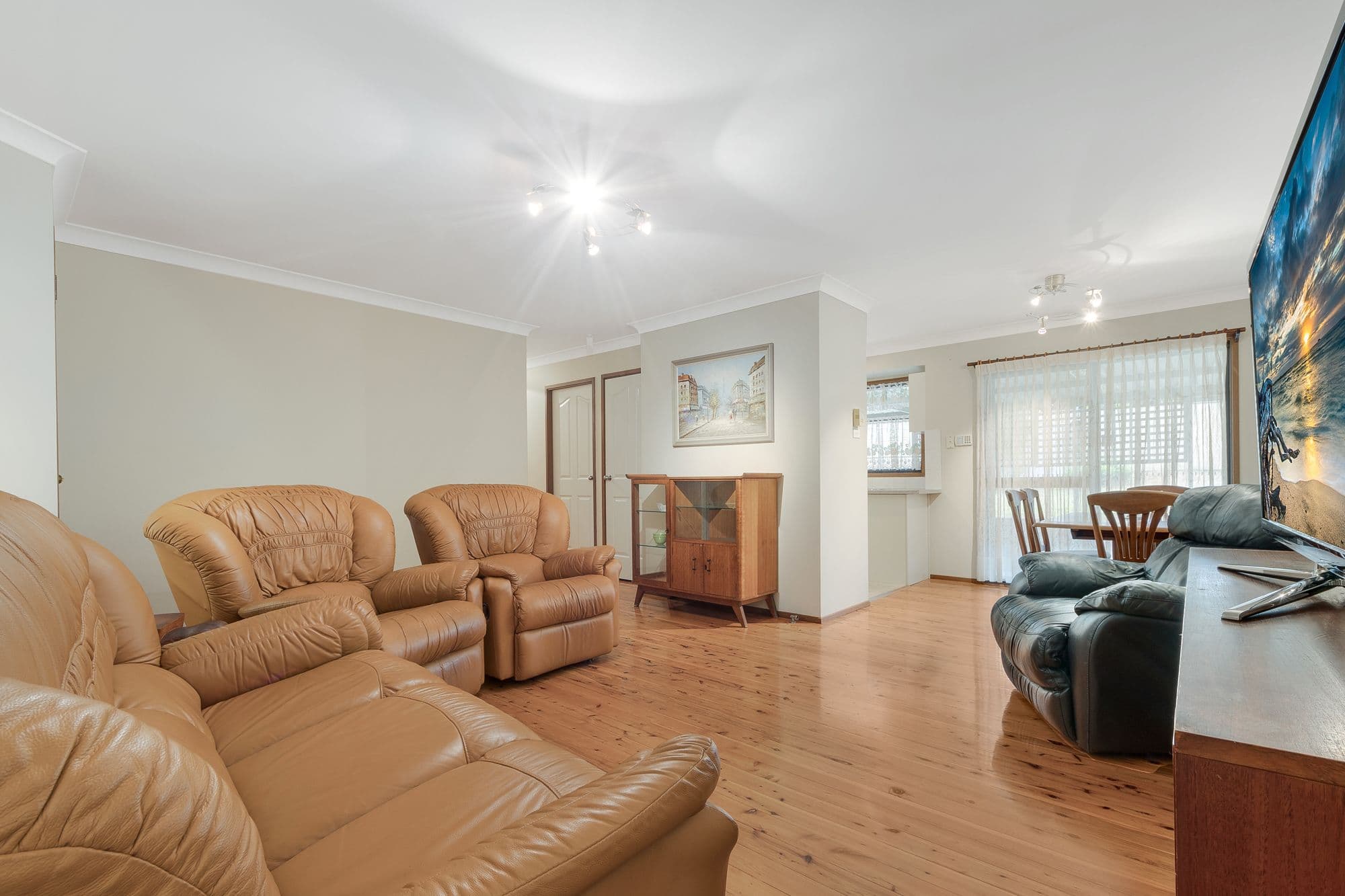 15 Traminer Place, Eschol Park - Thumbnail 3