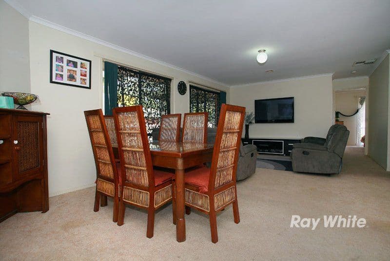 43 Jessie Street, CRANBOURNE VIC 3977, Cranbourne North - Thumbnail 5