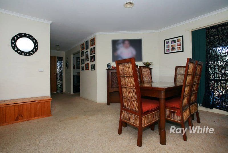 43 Jessie Street, CRANBOURNE VIC 3977, Cranbourne North - Thumbnail 7