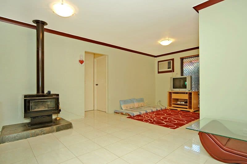 11 Barrallier Circle, MIRRABOOKA WA 6061, Mirrabooka - Thumbnail 3
