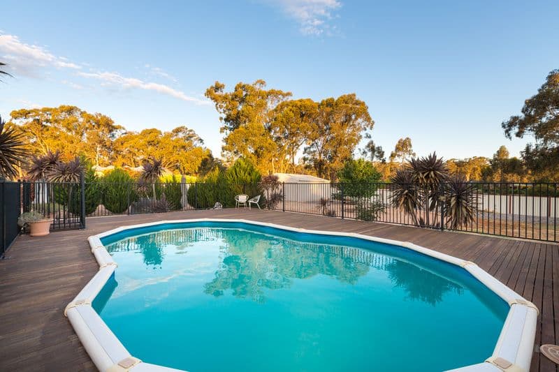 12 Melita Court, Ascot VIC 3551, Ascot - Thumbnail 3