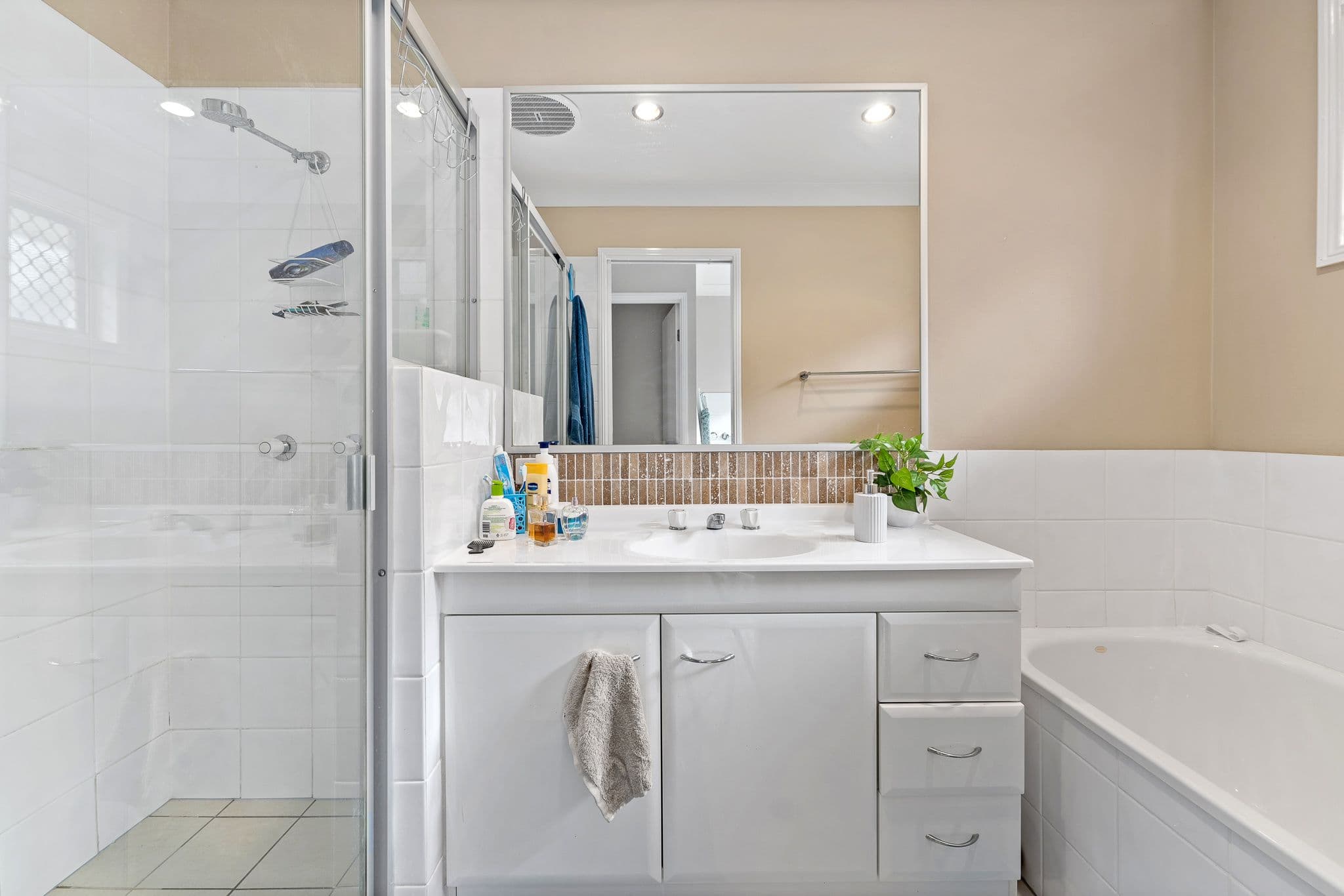 39 Leichhardt Avenue, Rothwell QLD 4022, Rothwell - Thumbnail 8