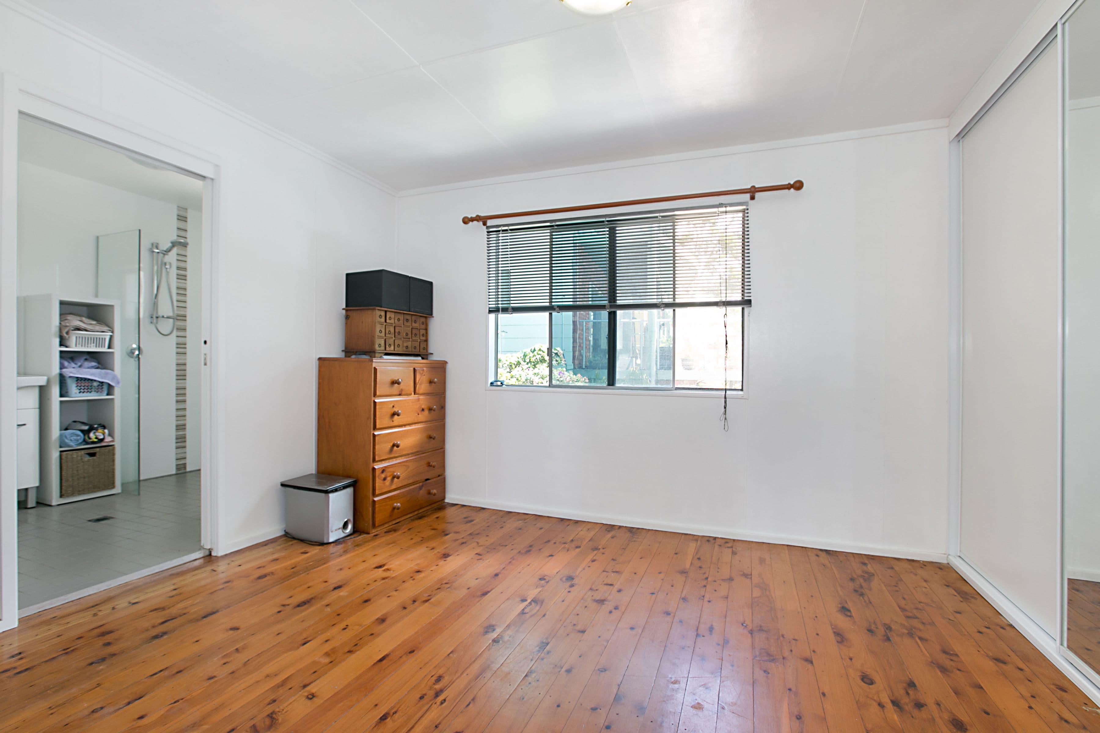 13 Bagnall Avenue, Soldiers Point - Thumbnail 7