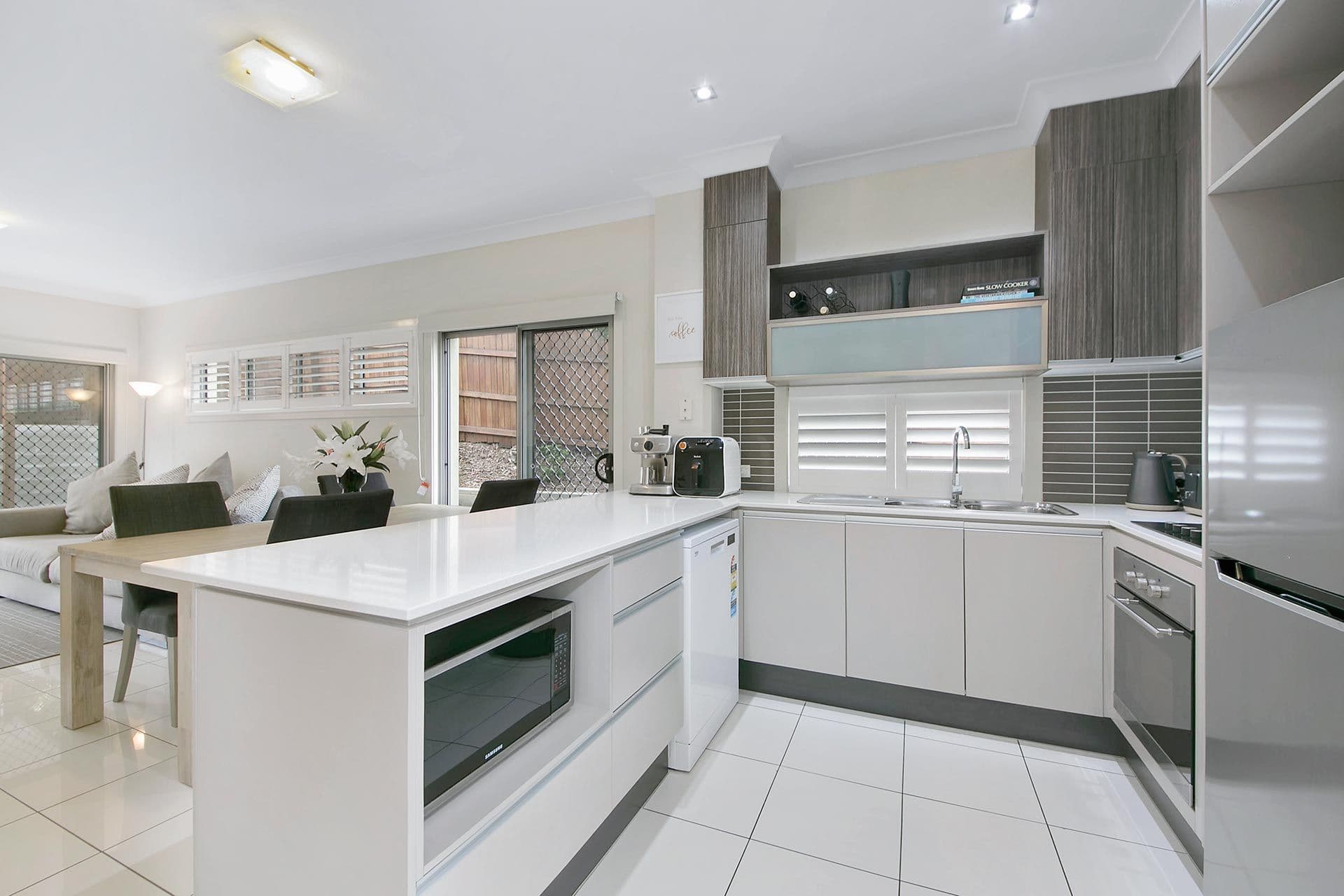 10 Lothian Street, Annerley QLD 4103, Annerley - Thumbnail 3