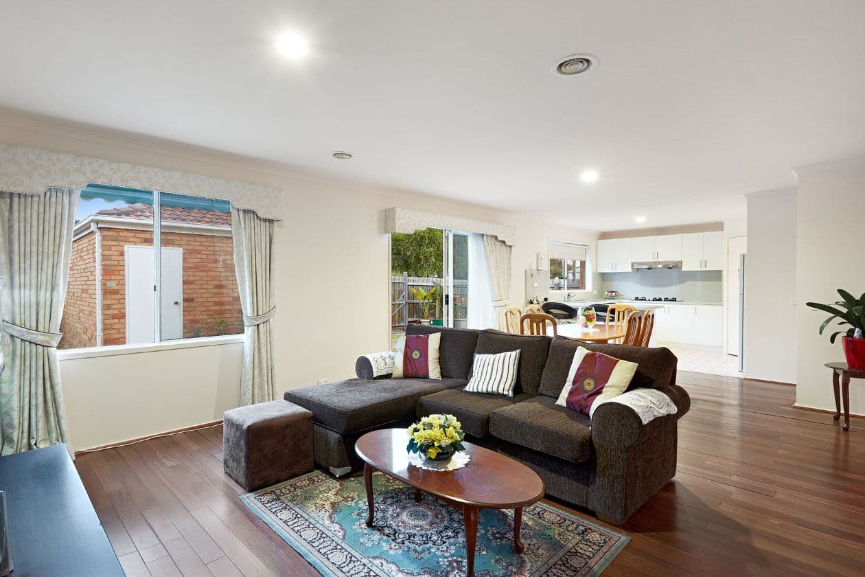 2 Crown Close, OAKLEIGH EAST VIC 3166, Oakleigh East - Thumbnail 3
