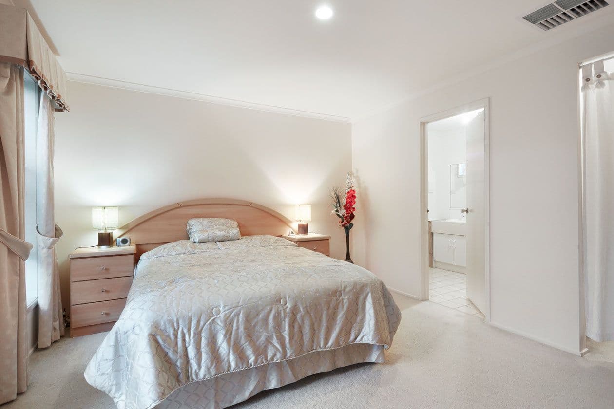 2 Crown Close, OAKLEIGH EAST VIC 3166, Oakleigh East - Thumbnail 7
