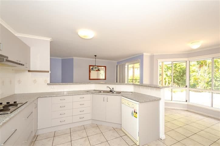 55 Flounder Crescent, Toolooa QLD 4680, Toolooa - Thumbnail 6