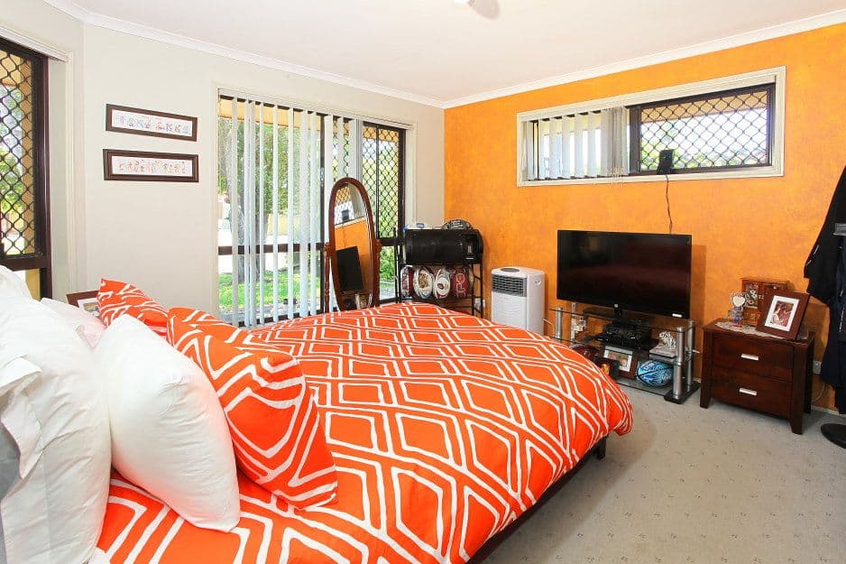 70 Cumberland Drive, Varsity Lakes QLD 4227, Varsity Lakes - Thumbnail 5