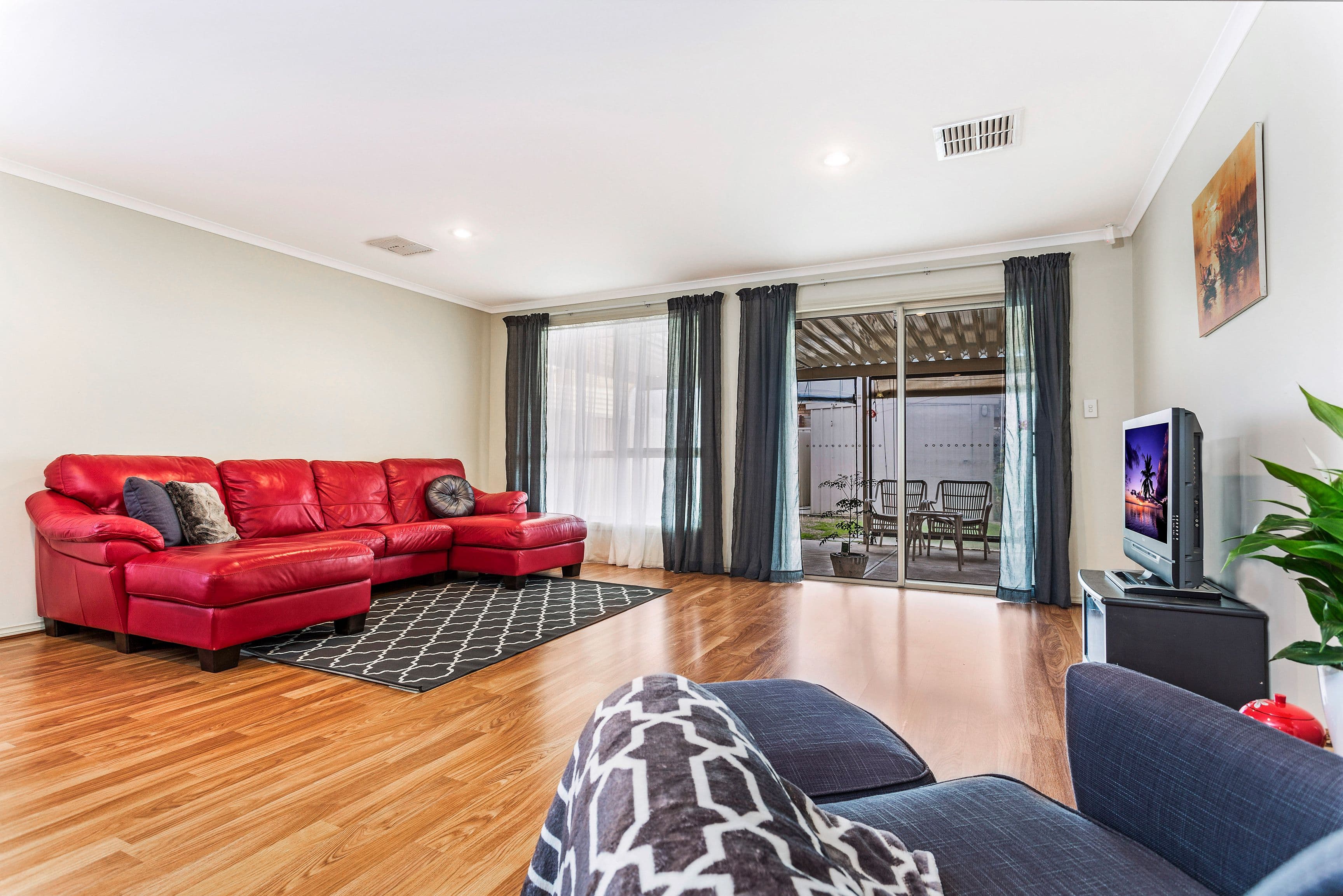 14 Pedlar Street, Seaton SA 5023, Seaton - Thumbnail 2