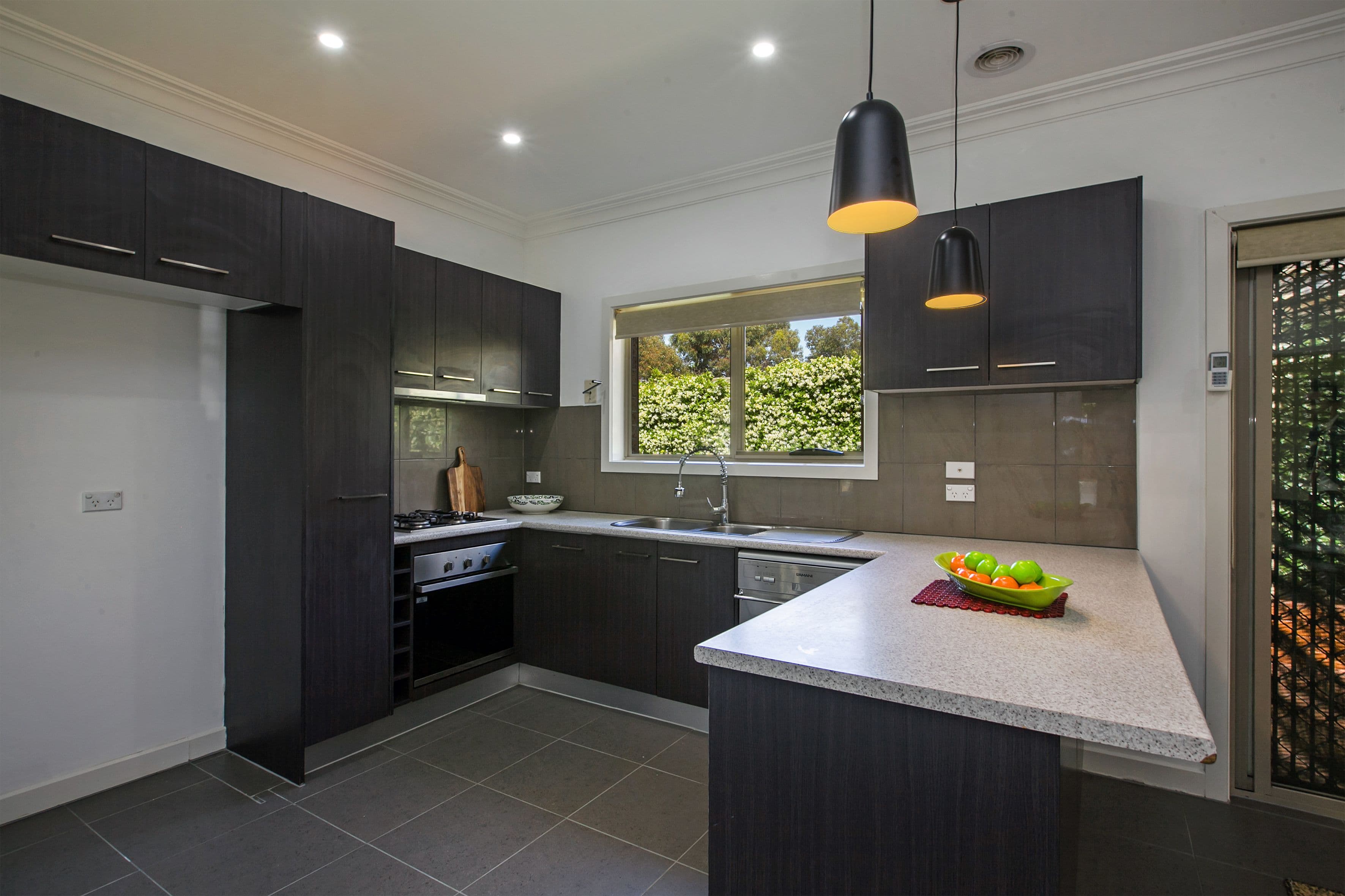 37A Harmer Street, Reservoir VIC 3073, Reservoir - Thumbnail 4
