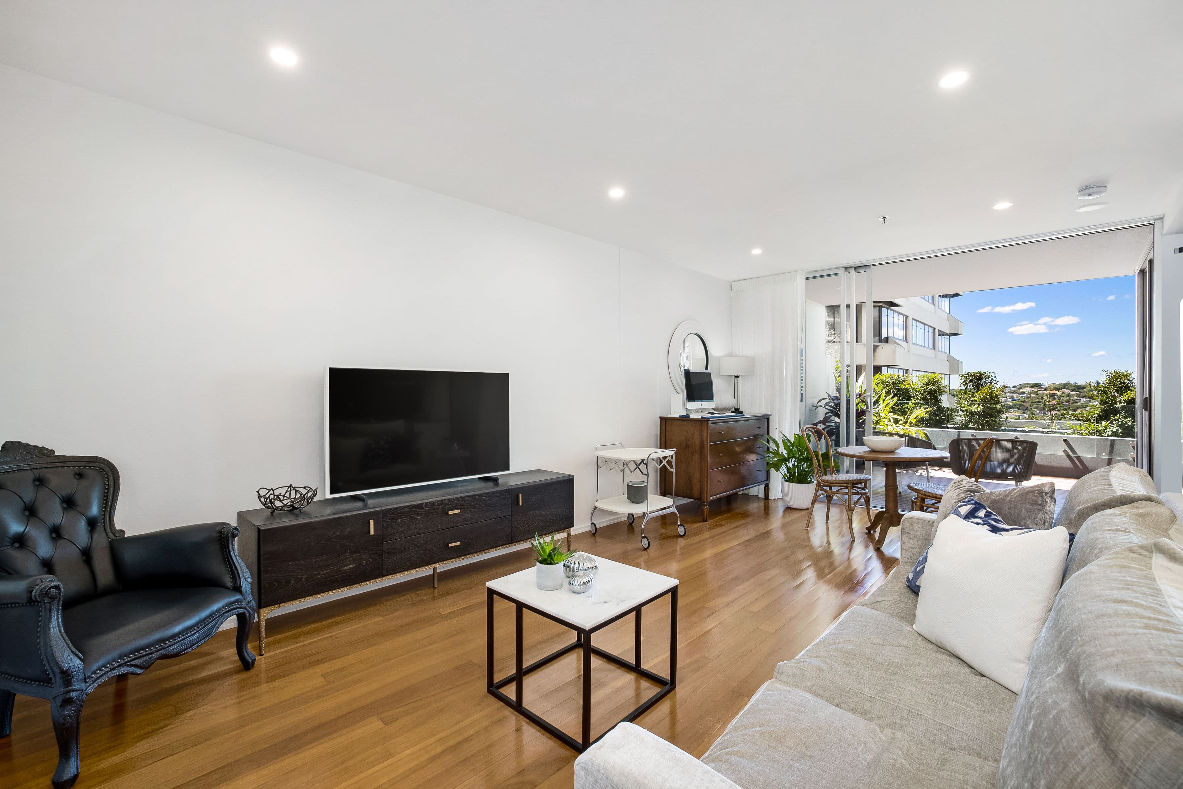 310-330 Oxford Street, Bondi Junction NSW 2022, Bondi Junction - Thumbnail 2