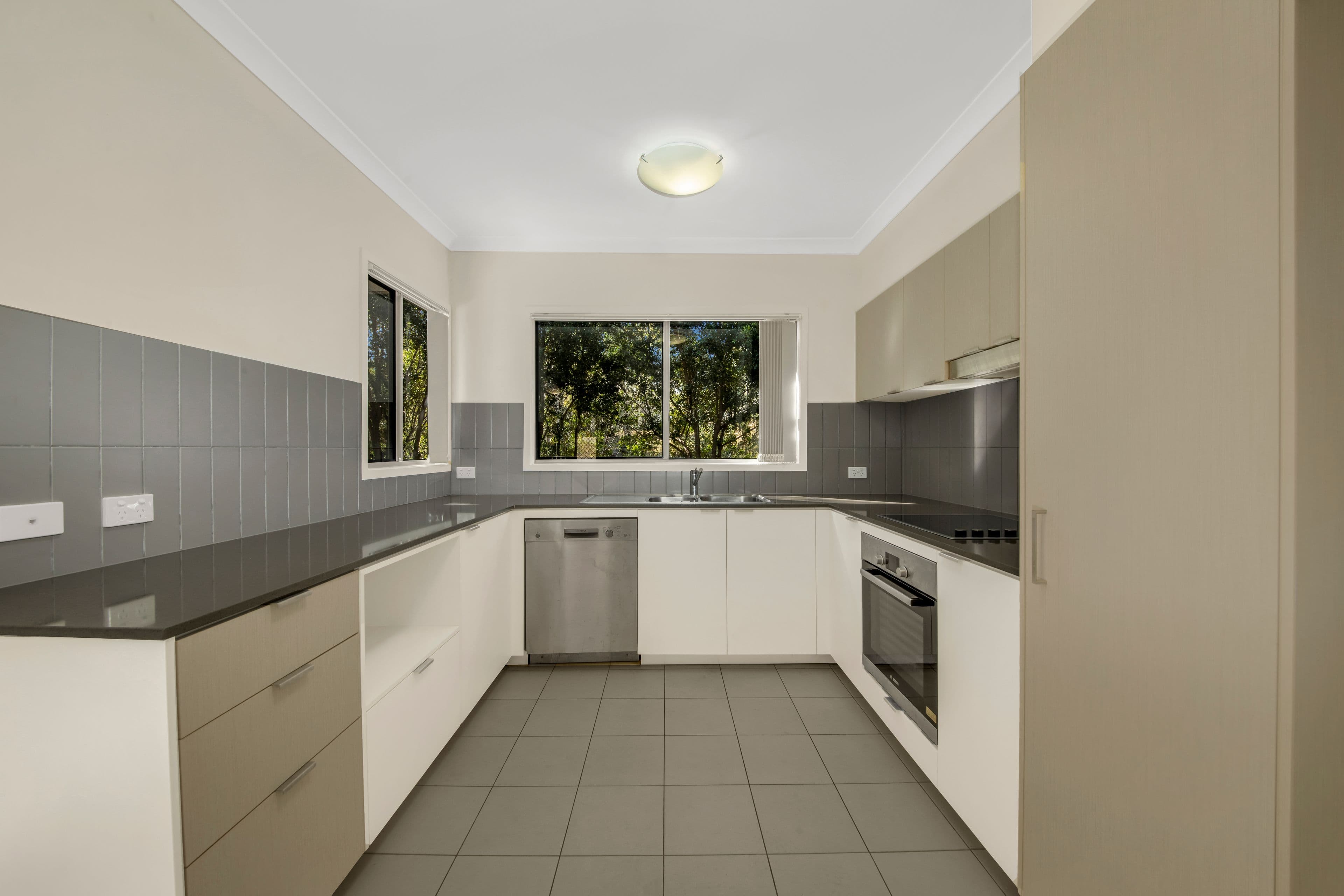 1 Ringuet Close, Glen Eden QLD 4680, Glen Eden - Thumbnail 6