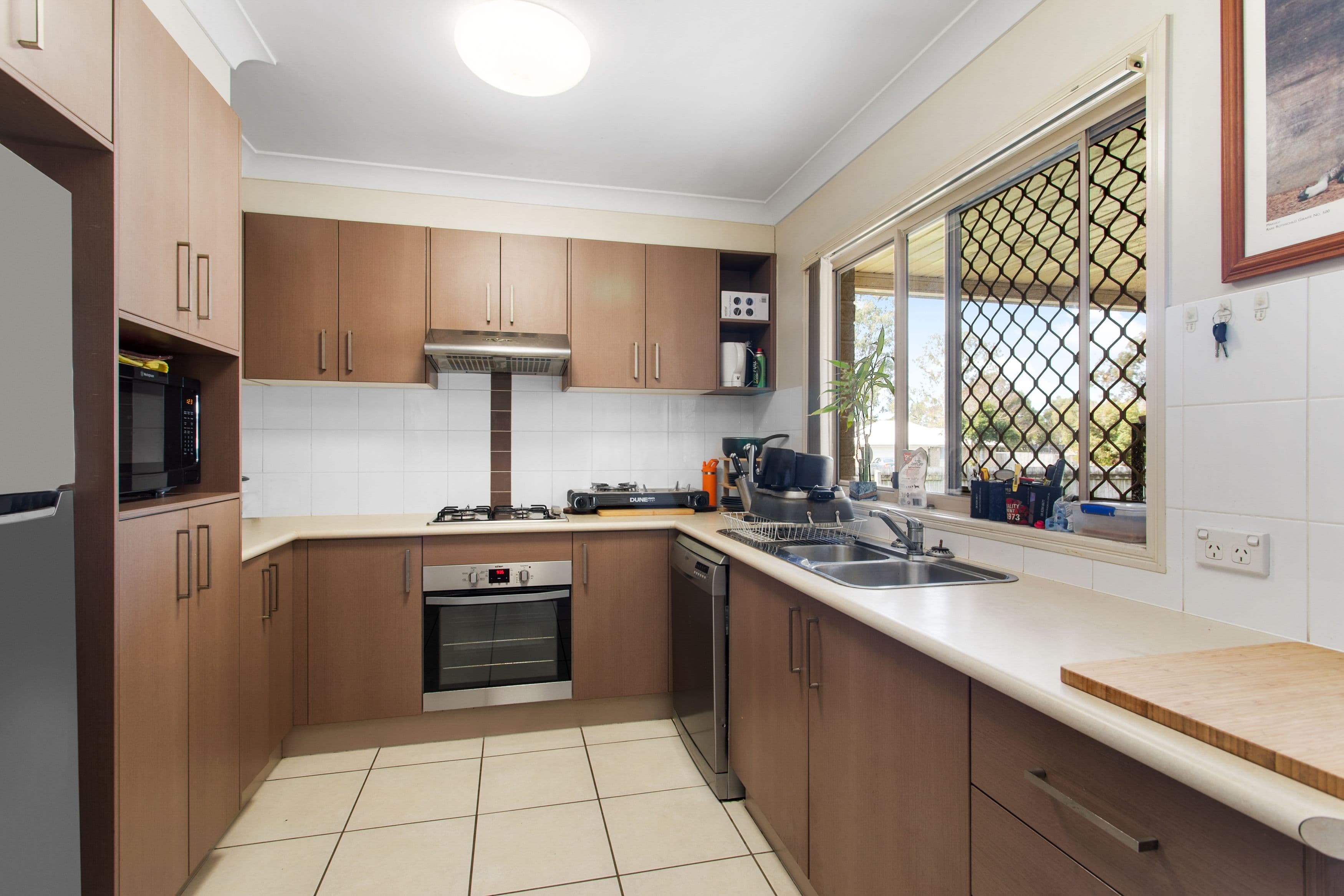2 Oyster Court, Deception Bay QLD 4508, Deception Bay - Thumbnail 4