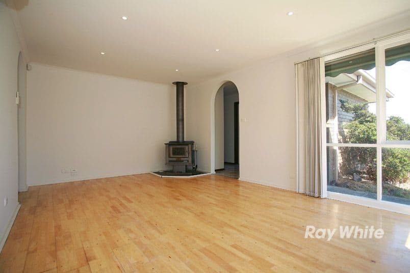 38 Monahans Road, CRANBOURNE VIC 3977, Cranbourne - Thumbnail 3