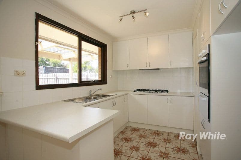 38 Monahans Road, CRANBOURNE VIC 3977, Cranbourne - Thumbnail 4