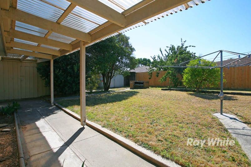 38 Monahans Road, CRANBOURNE VIC 3977, Cranbourne - Thumbnail 7