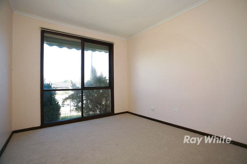 38 Monahans Road, CRANBOURNE VIC 3977, Cranbourne - Thumbnail 8