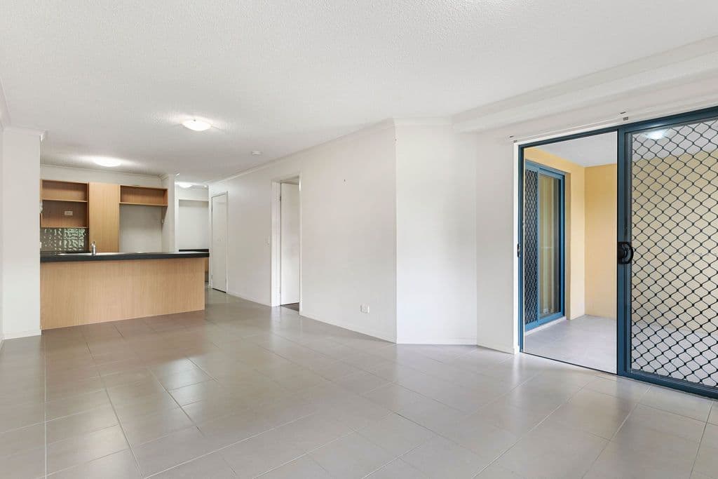 38 Palmer Street, Greenslopes QLD 4120, Greenslopes - Thumbnail 2