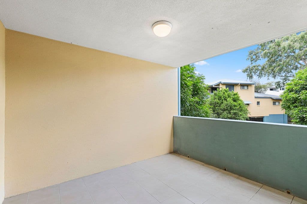 38 Palmer Street, Greenslopes QLD 4120, Greenslopes - Thumbnail 3