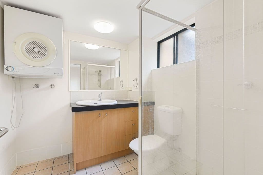 38 Palmer Street, Greenslopes QLD 4120, Greenslopes - Thumbnail 7