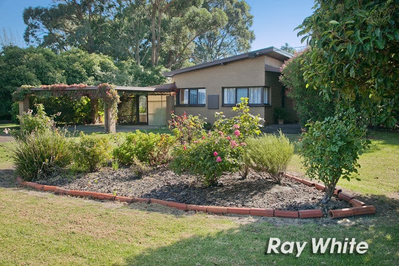 206 Toomuc Valley Road, Pakenham VIC 3810, Pakenham - Image 1