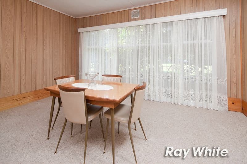 206 Toomuc Valley Road, Pakenham VIC 3810, Pakenham - Thumbnail 6