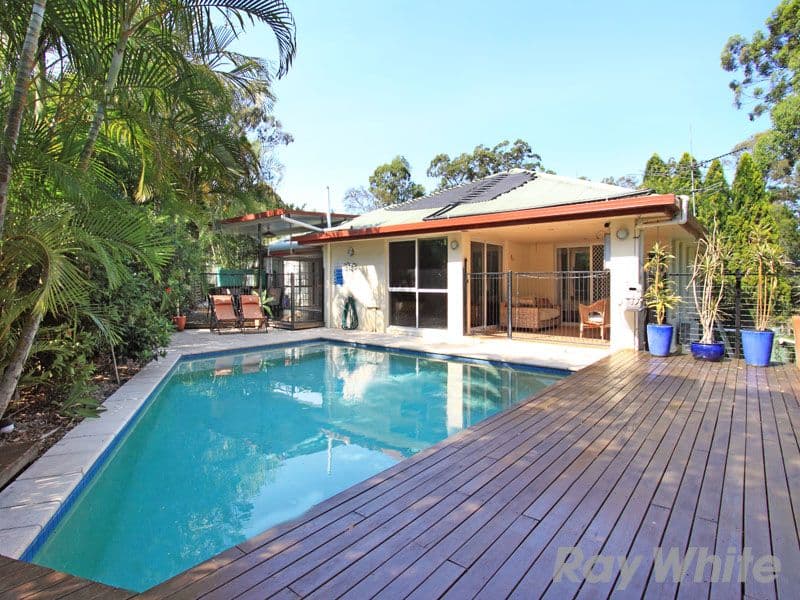 10 Amanda Place, BRIDGEMAN DOWNS QLD 4035, Bridgeman Downs - Image 1