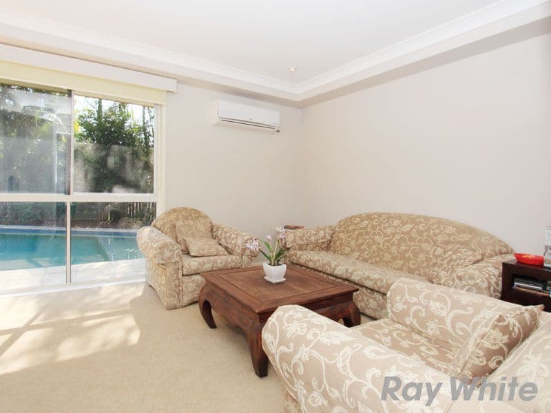 10 Amanda Place, BRIDGEMAN DOWNS QLD 4035, Bridgeman Downs - Thumbnail 6
