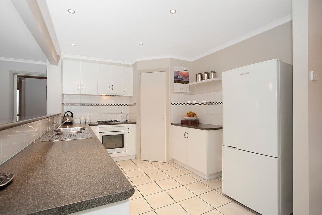 11 Gay Street, WARRNAMBOOL VIC 3280, Warrnambool - Thumbnail 2