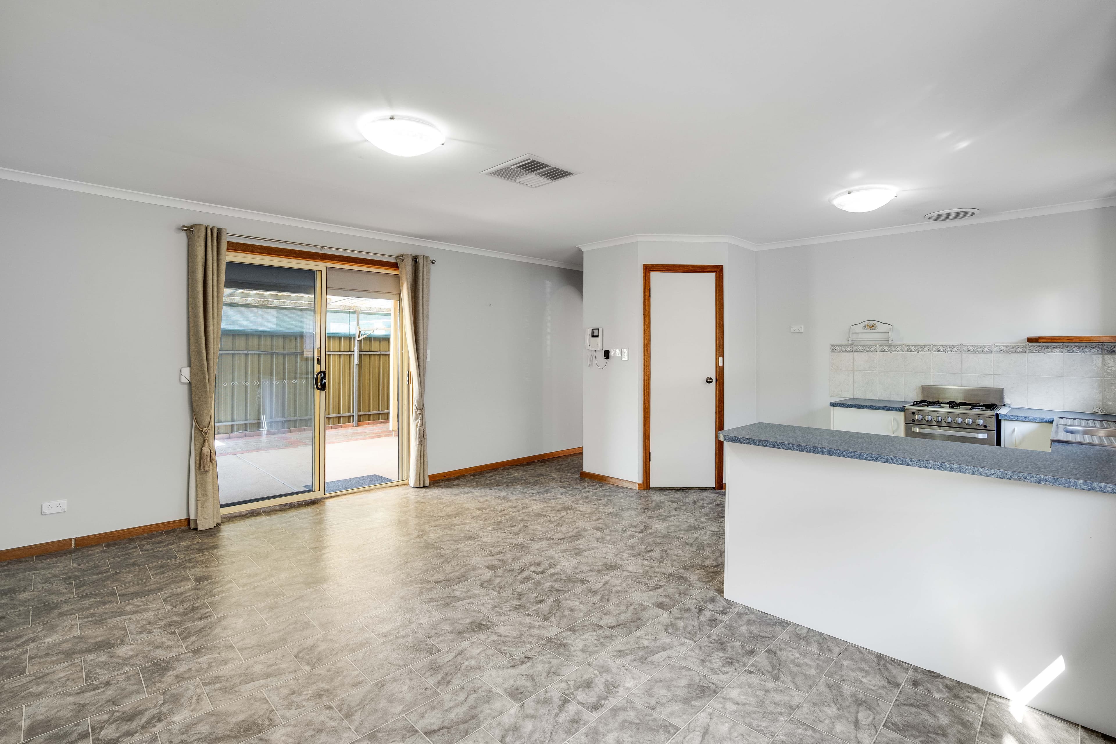 6 Caroline Grove, Paralowie SA 5108, Paralowie - Thumbnail 7