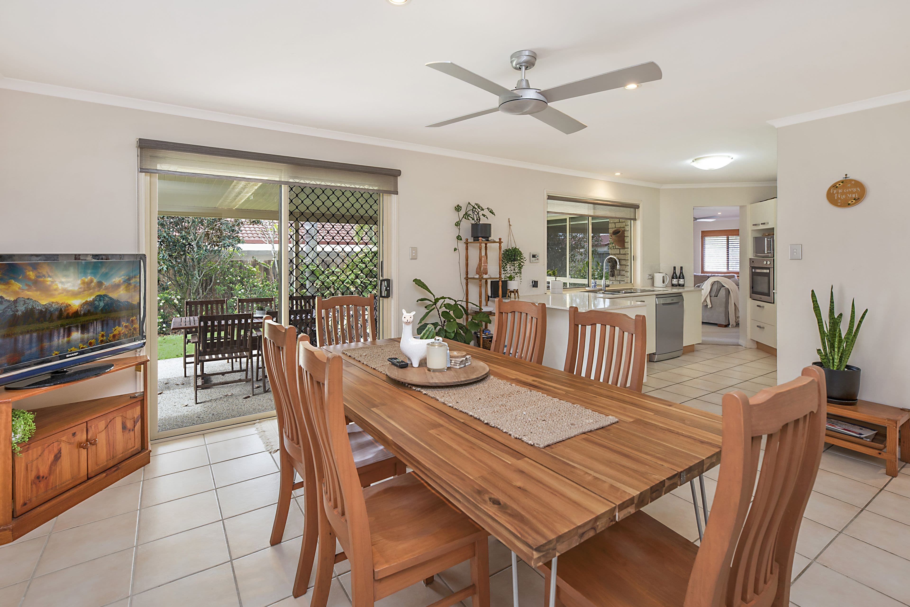 40 Bellevue Drive, Little Mountain QLD 4551, Little Mountain - Thumbnail 3