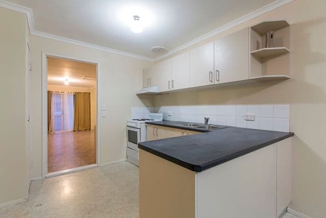 28 Orkney Place, Labrador QLD 4215, Labrador - Thumbnail 5