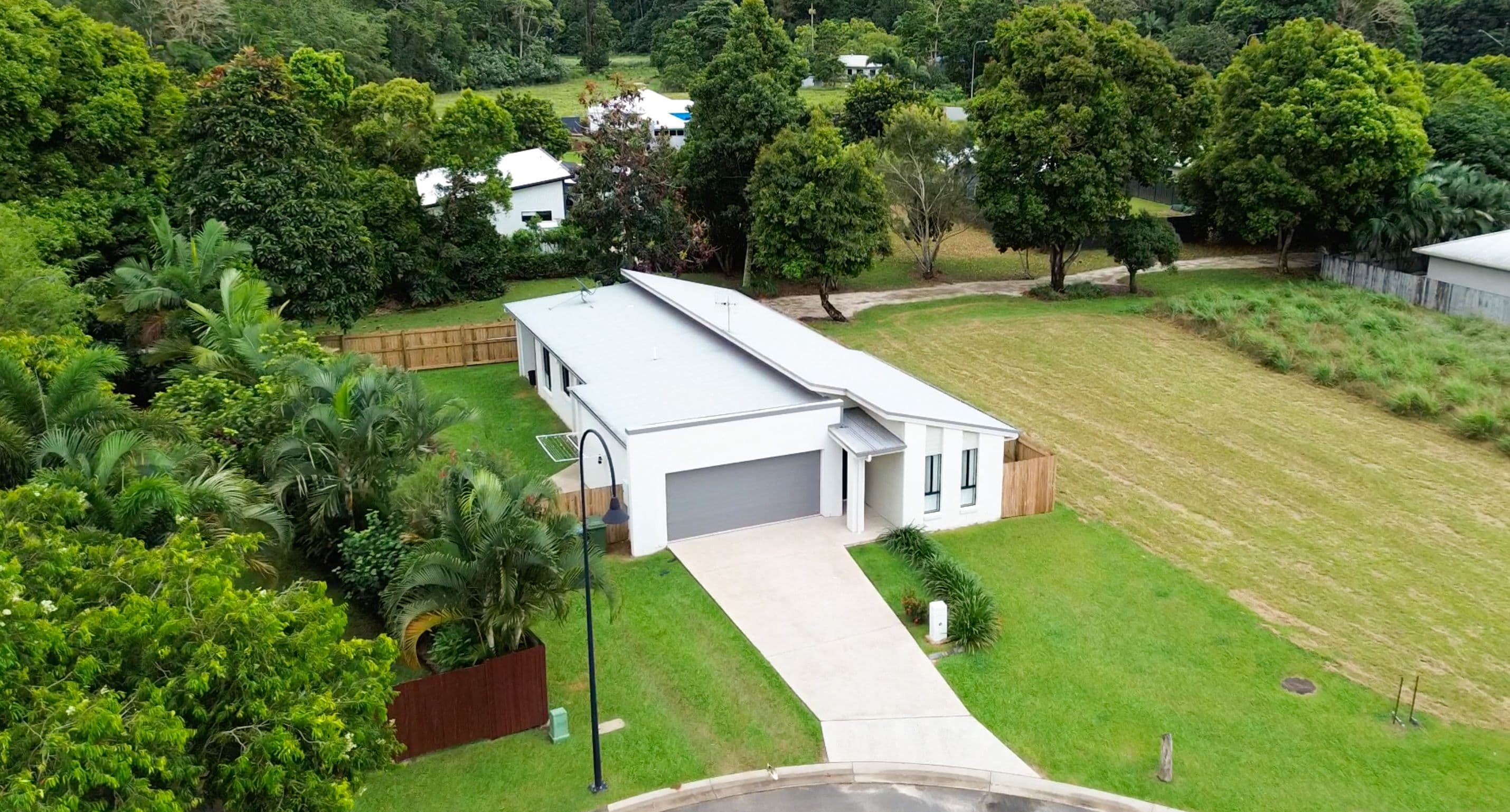 10 Reef Close, Mission Beach QLD 4852, Mission Beach - Thumbnail 2