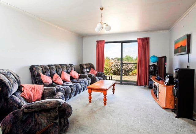 8 Oldenburg Court, NOARLUNGA DOWNS SA 5168, Noarlunga Downs - Thumbnail 4