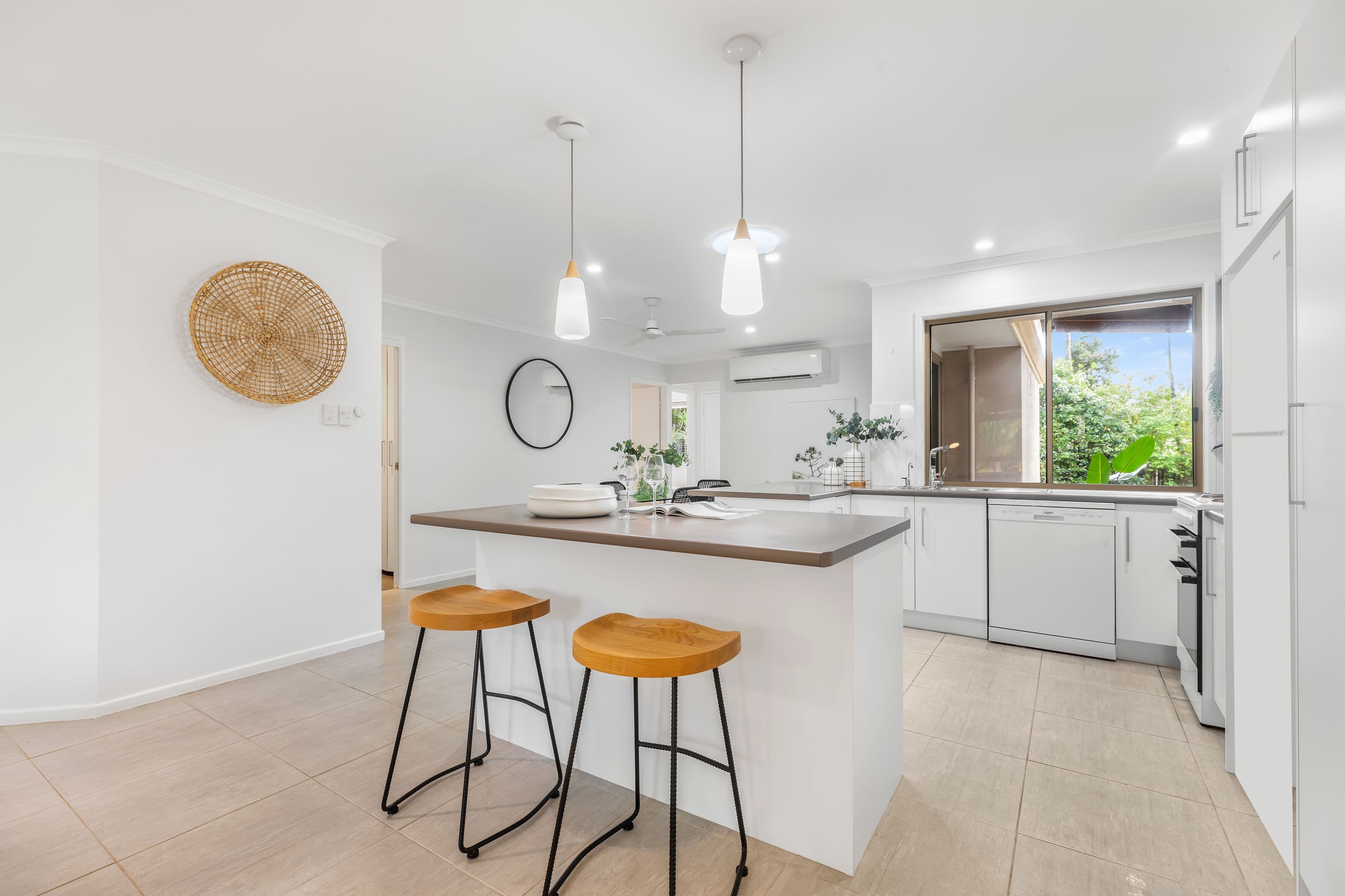 38 Newfield Street, Sunrise Beach QLD 4567, Sunrise Beach - Thumbnail 5