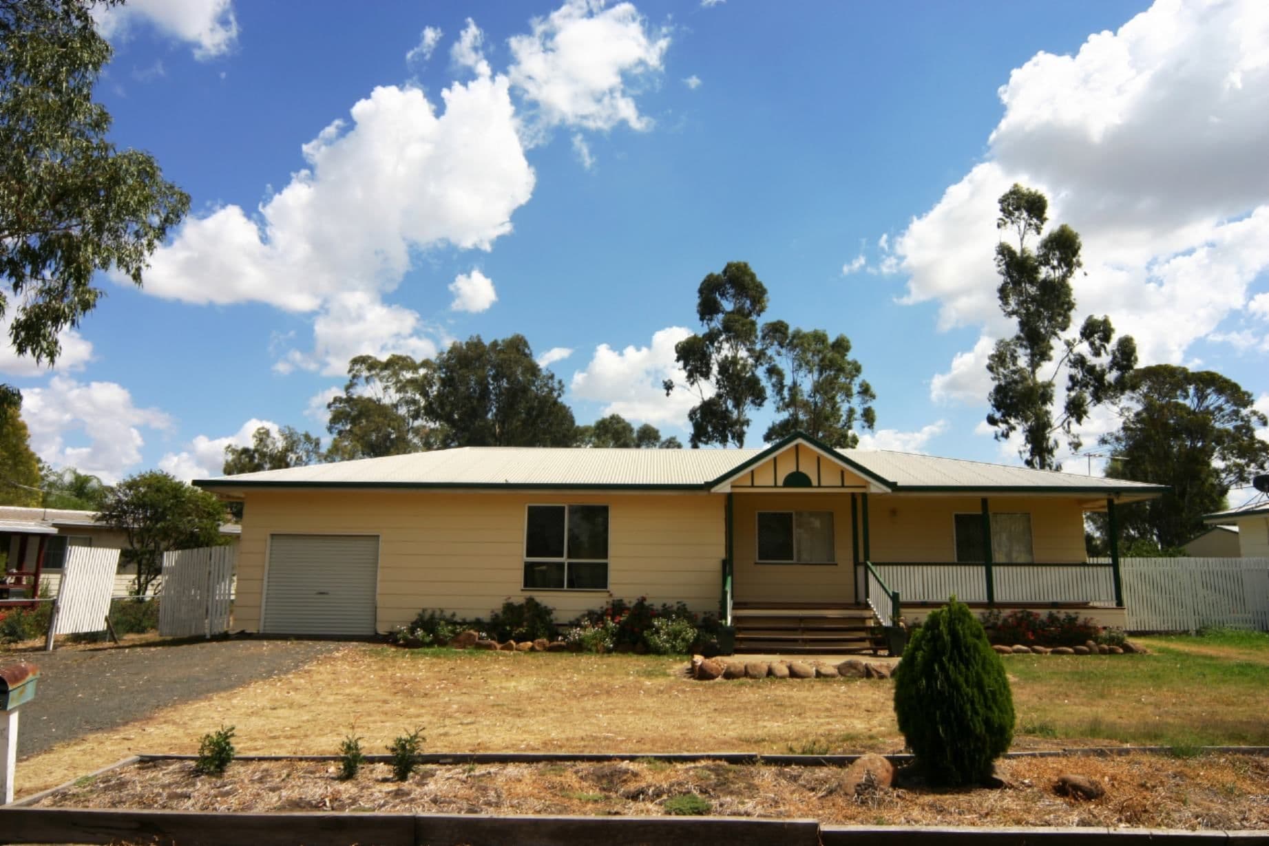 10 Russell Street, DALBY QLD 4405, Dalby - Image 1