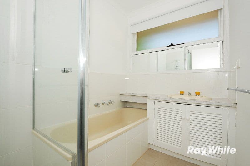 5a Latrobe Street, CRANBOURNE VIC 3977, Cranbourne - Thumbnail 7