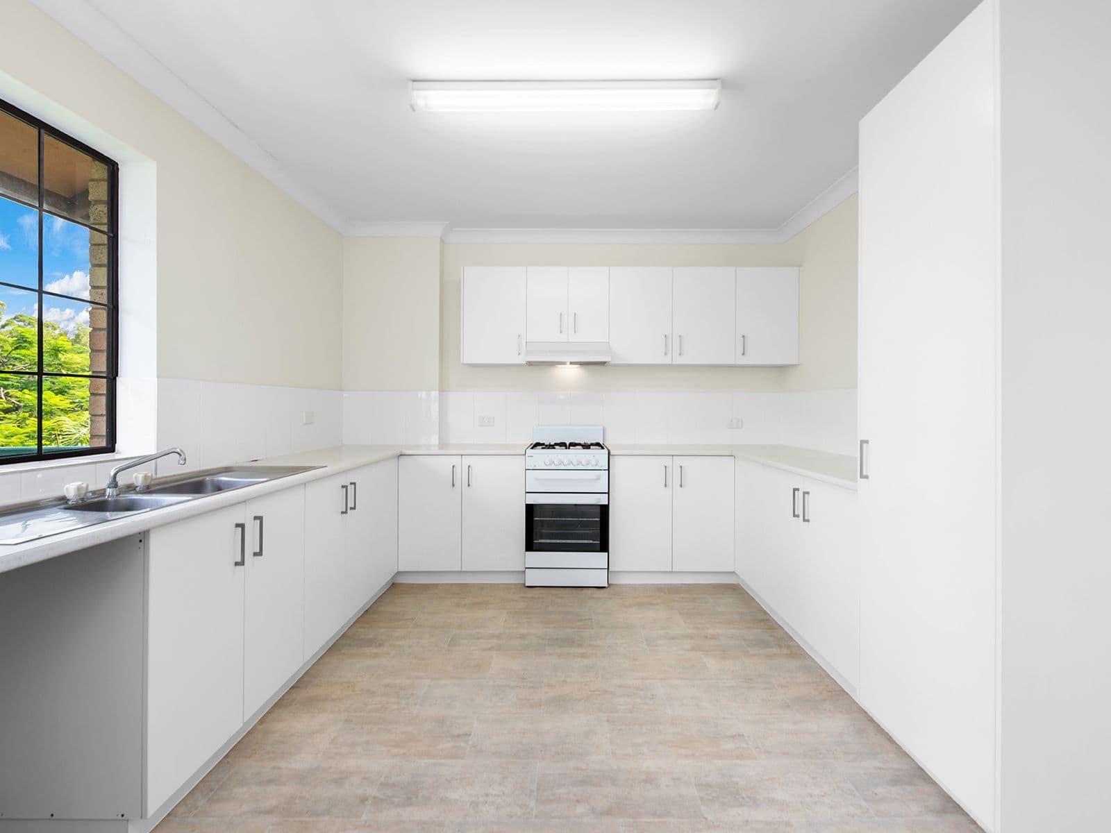 12 Woodstock Avenue, Taringa QLD 4068, Taringa - Image 1