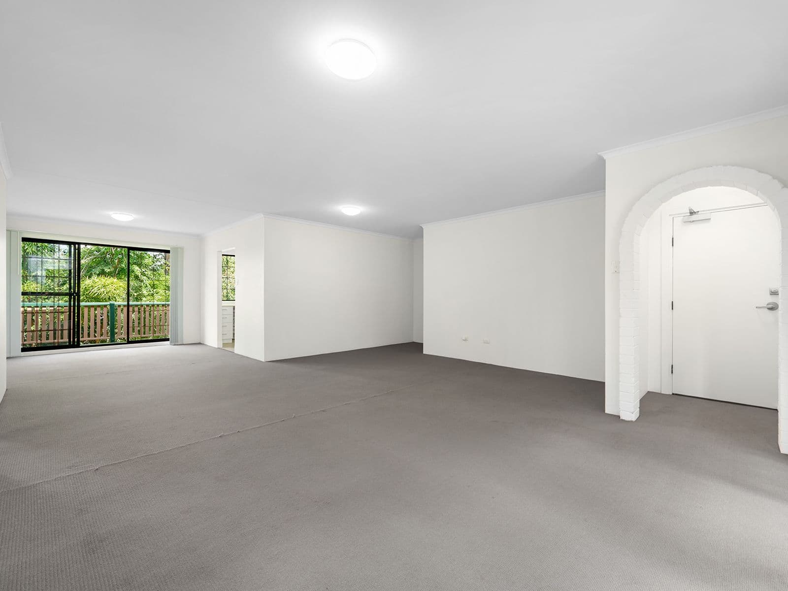 12 Woodstock Avenue, Taringa QLD 4068, Taringa - Thumbnail 3