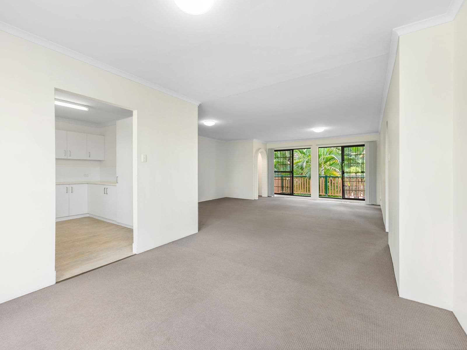 12 Woodstock Avenue, Taringa QLD 4068, Taringa - Thumbnail 4
