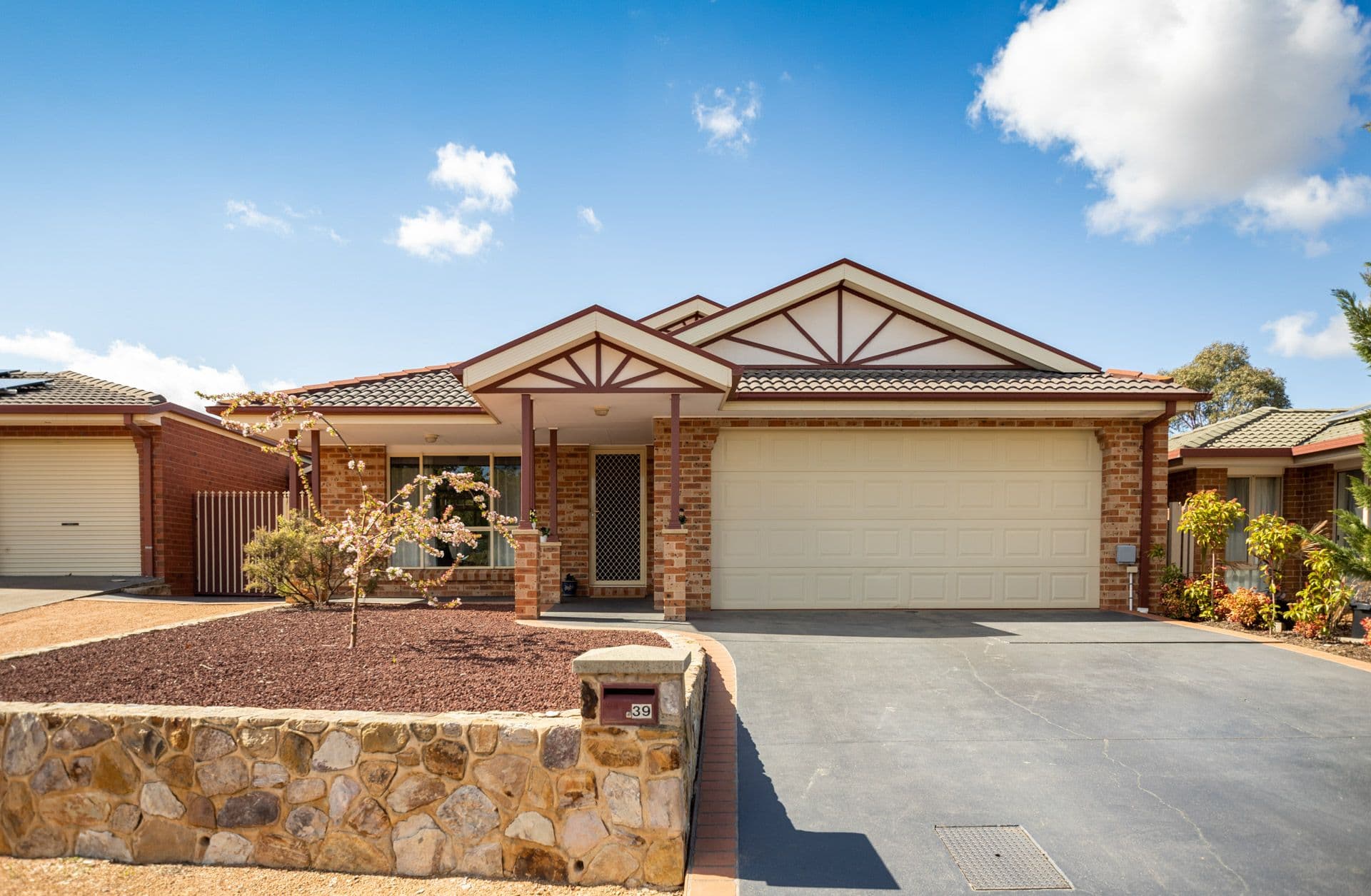 39 Kangaroo Close, Nicholls ACT 2913, Nicholls - Thumbnail 2