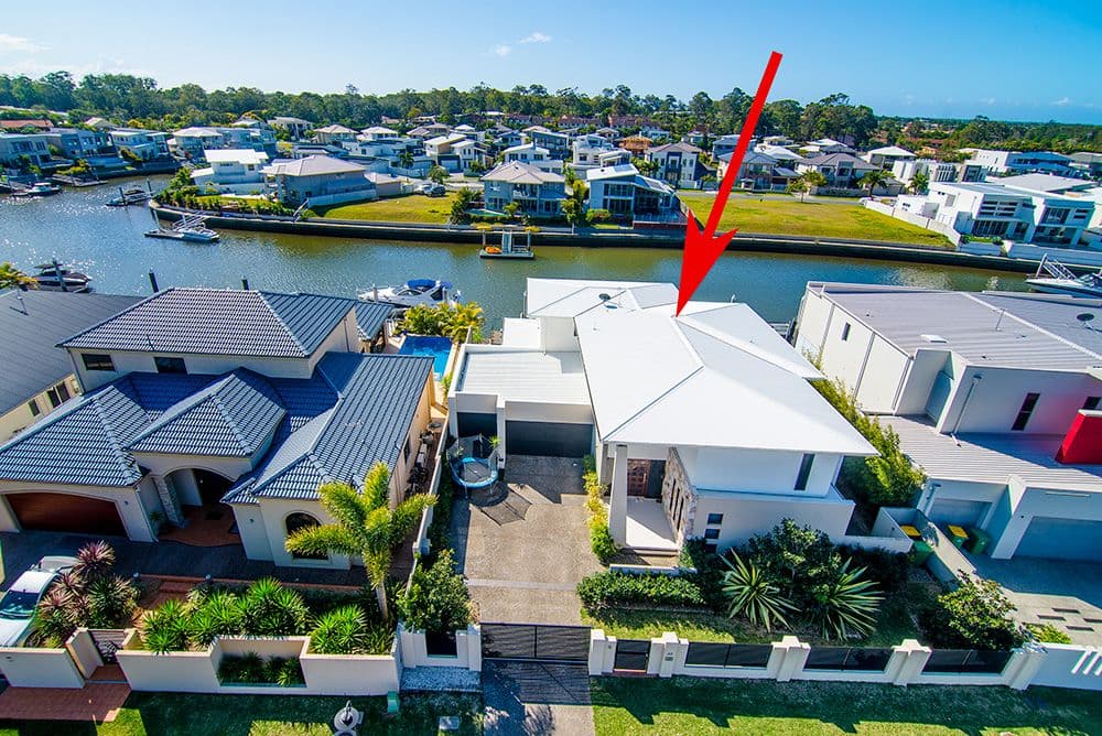 32 Middle Quay Drive, BIGGERA WATERS QLD 4216, Biggera Waters - Thumbnail 2