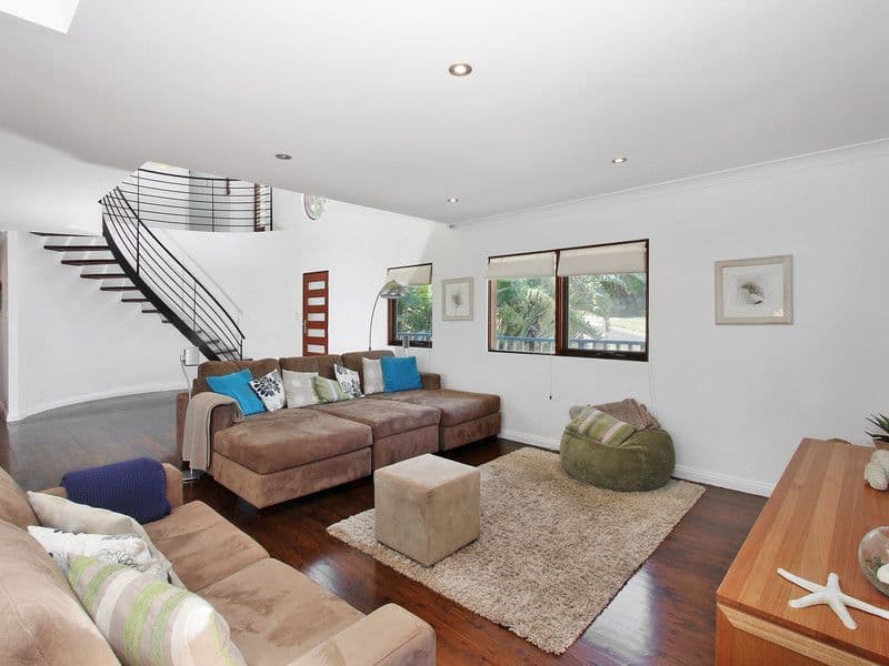 10 Brentwood Place, FRENCHS FOREST NSW 2086, Frenchs Forest - Thumbnail 3