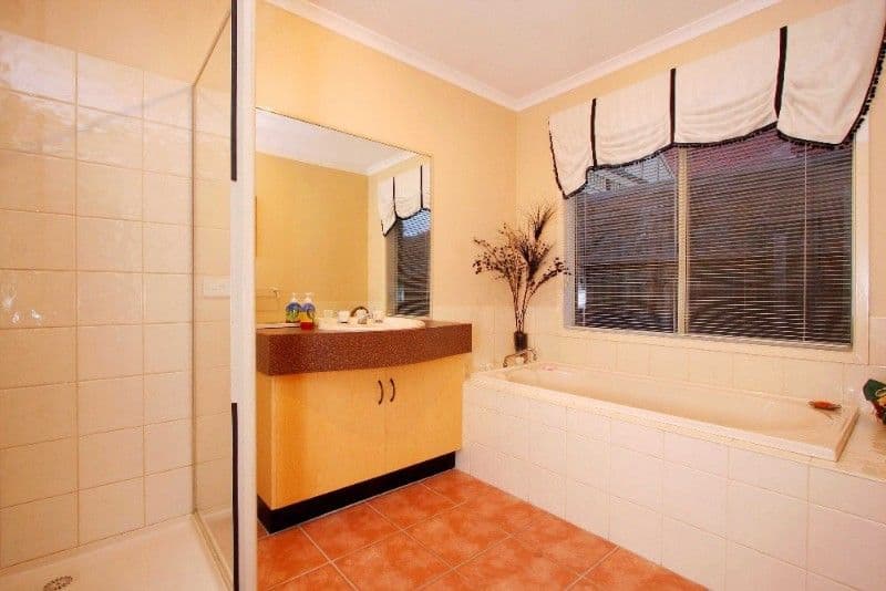 4 Ann Court, BUNDOORA VIC 3083, Bundoora - Thumbnail 6